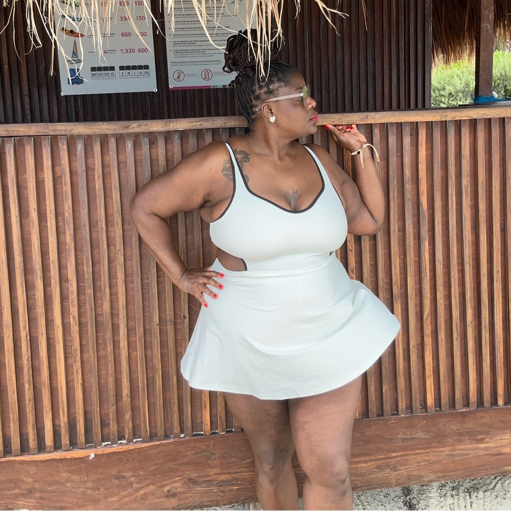 White/Black Colorblock Swimsuit Cut Out